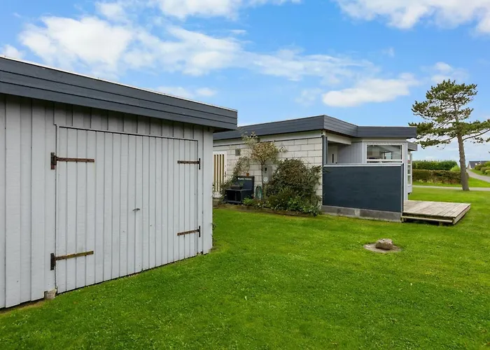 Rikkart - 100m From The Sea By Interhome *