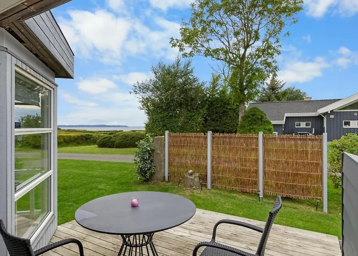 Rikkart - 100m From The Sea By Interhome